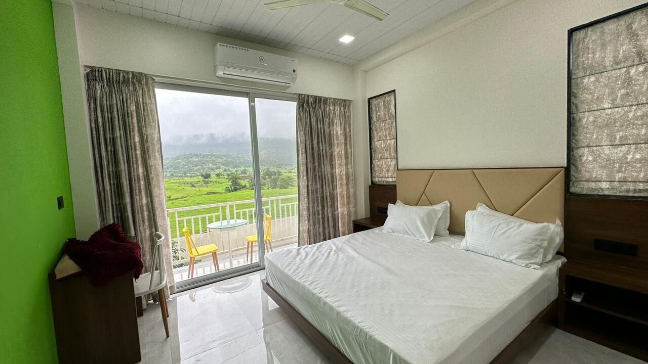 Photo of Bedroom in Igatpuri