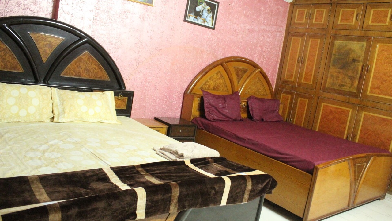 Photo of Bedroom in Mayapur