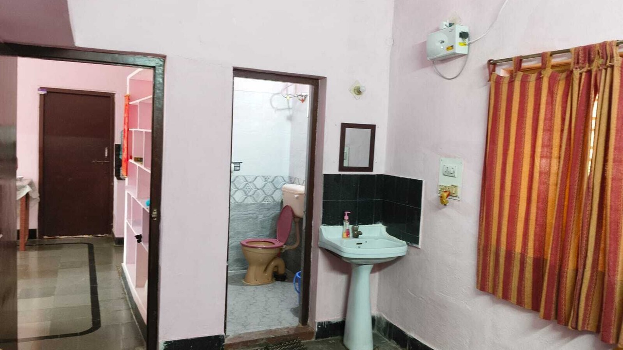 Photo of Bathroom in Vanasthalipuram