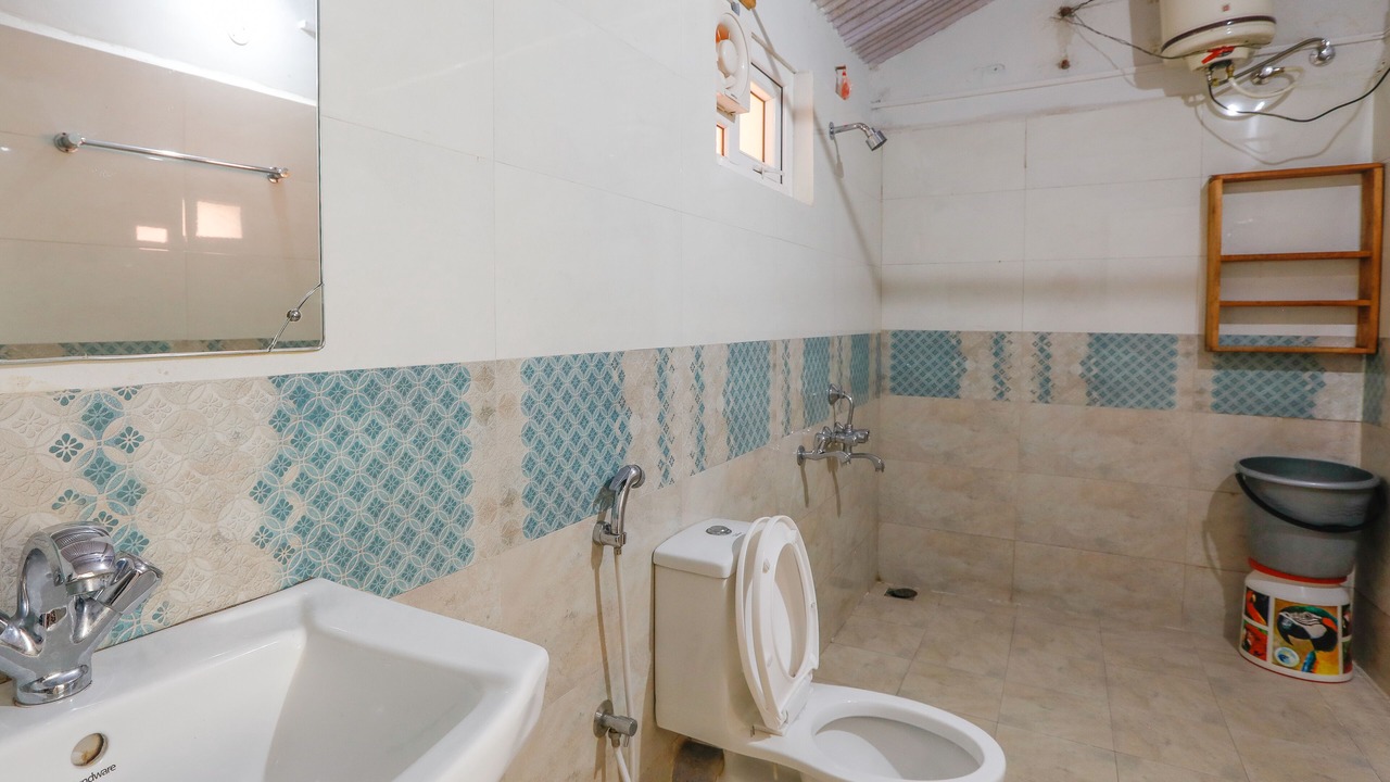 Photo of Bathroom in Coonoor