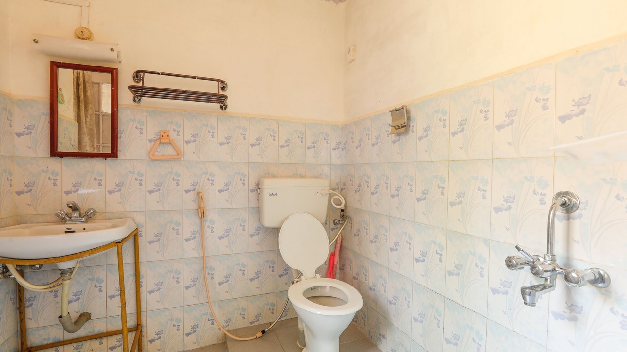Photo of Bathroom in Coonoor