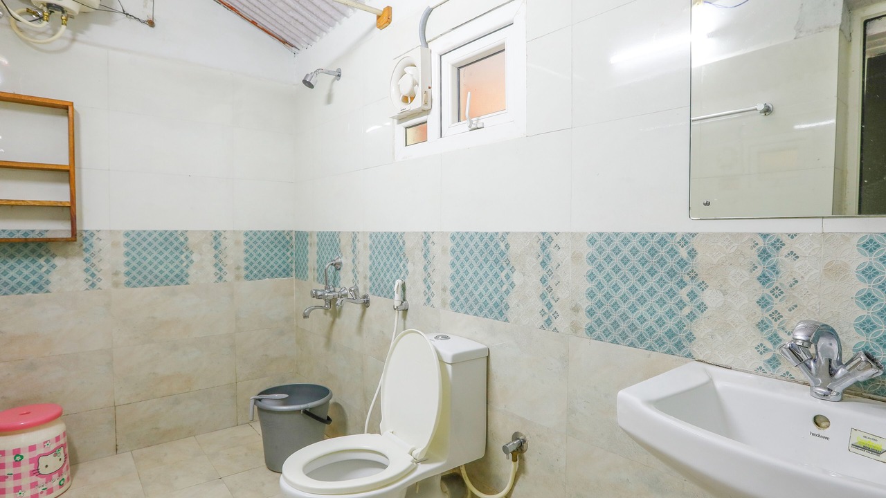 Photo of Bathroom in Coonoor