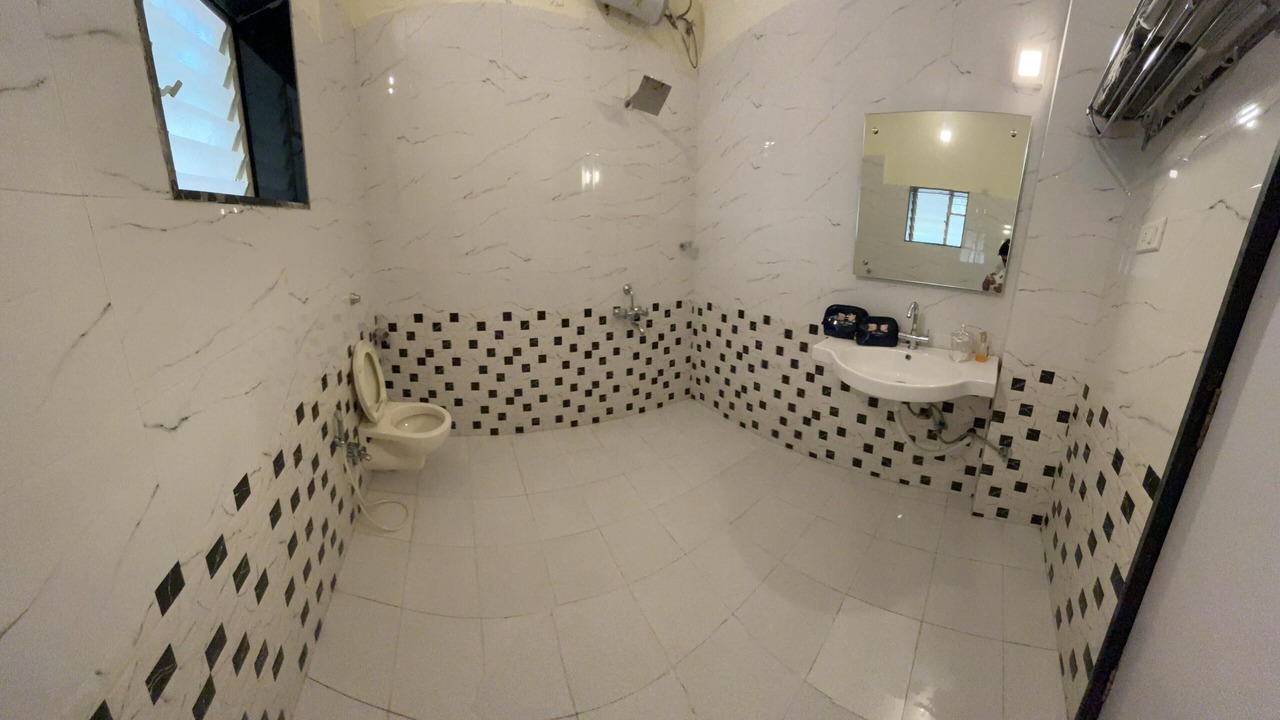 Photo of Bathroom in Wai