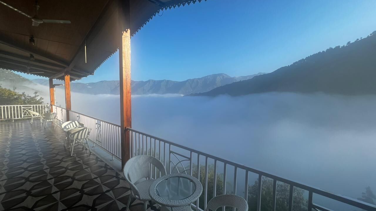 Photo of Patio Balcony in Mussoorie