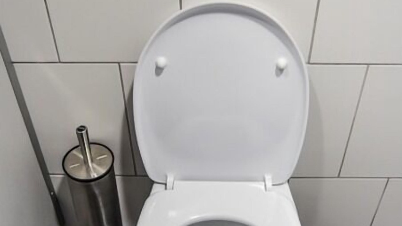Photo of Bathroom in Irinjalakuda