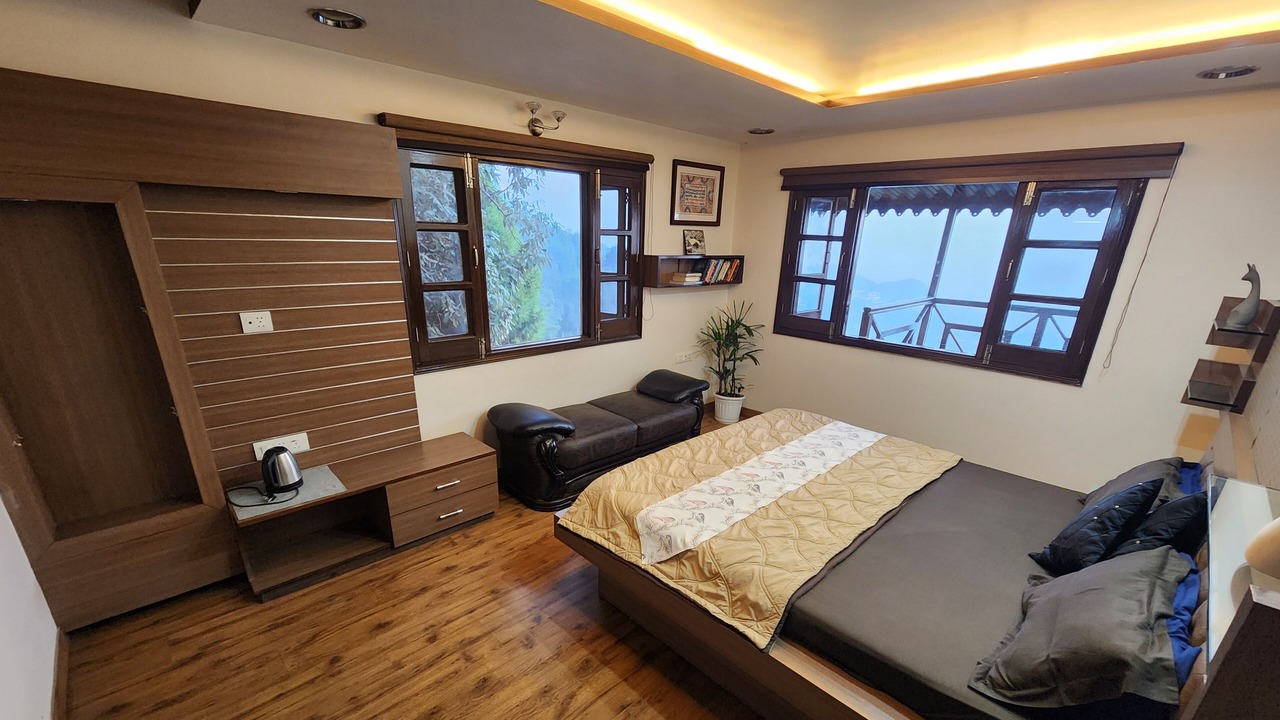 Photo of Bedroom in The Mall Road