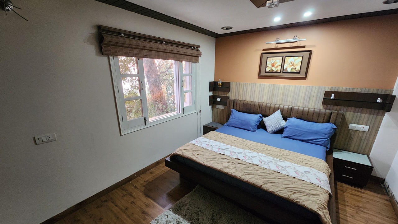 Photo of Bedroom in The Mall Road
