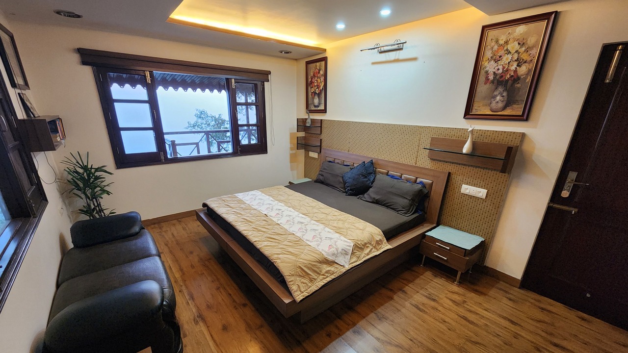 Photo of Bedroom in The Mall Road