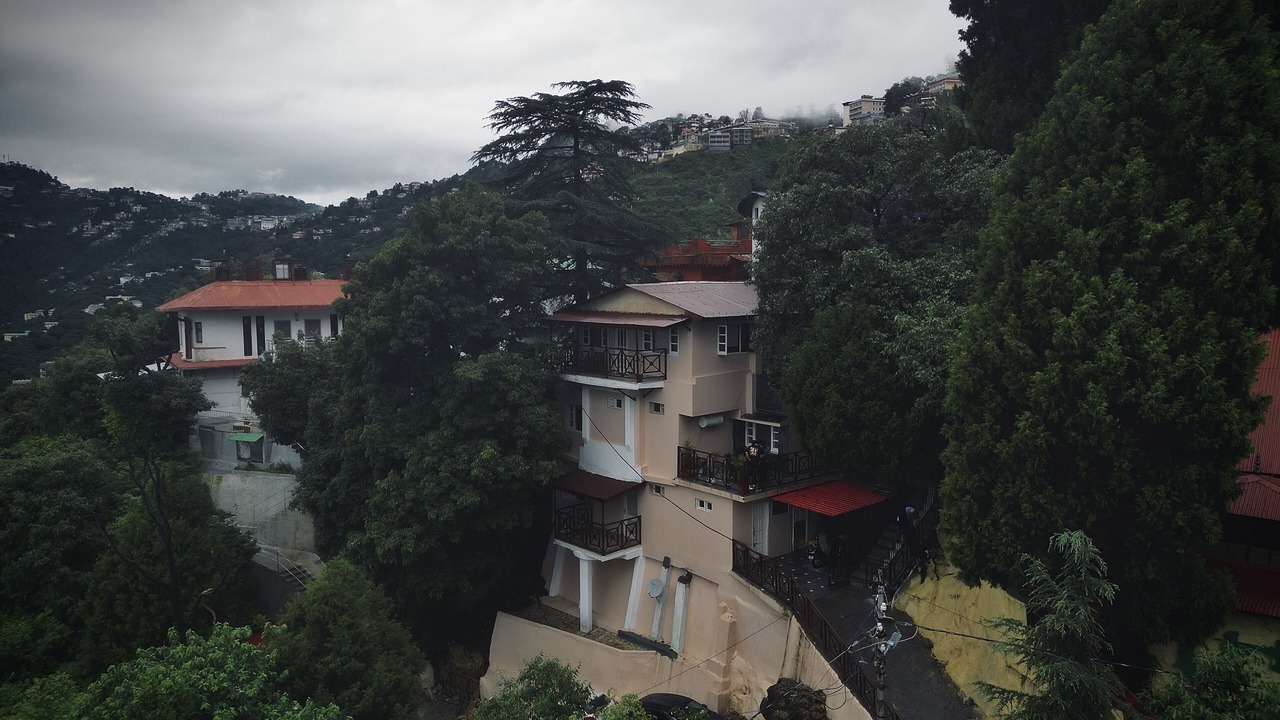 Photo of Outdoor in The Mall Road