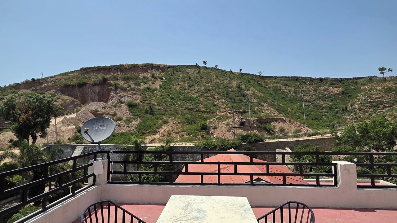 Photo of Outdoor in Eklingji