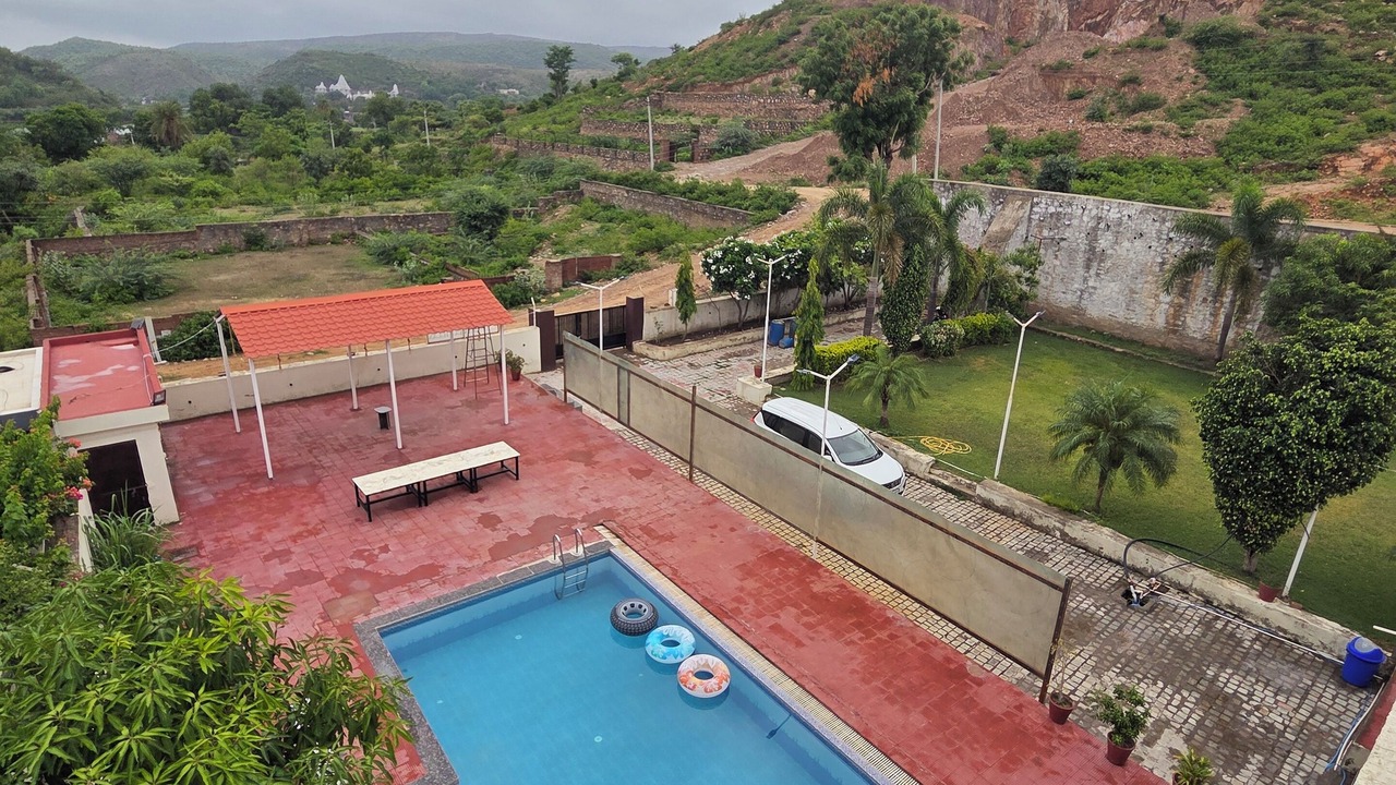 Photo of Outdoor in Eklingji