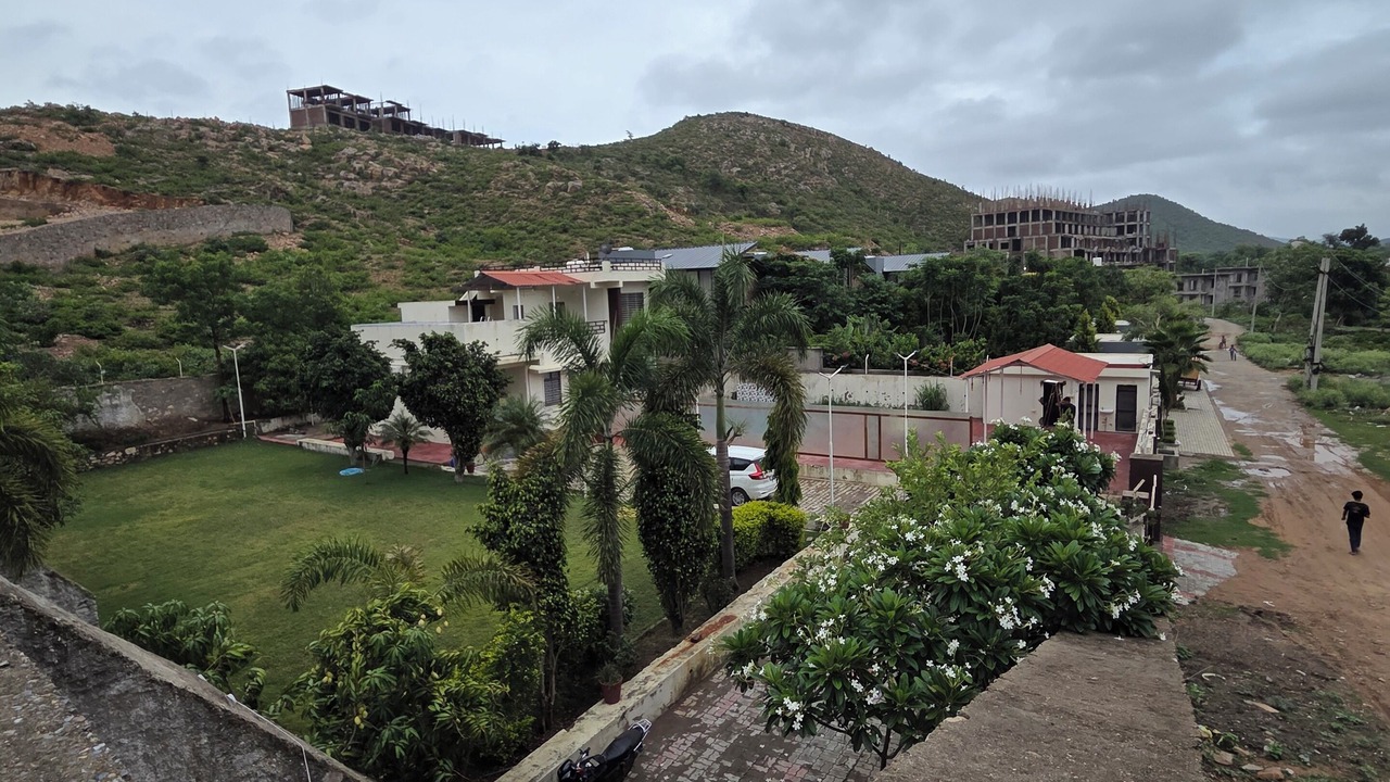 Photo of Outdoor in Eklingji