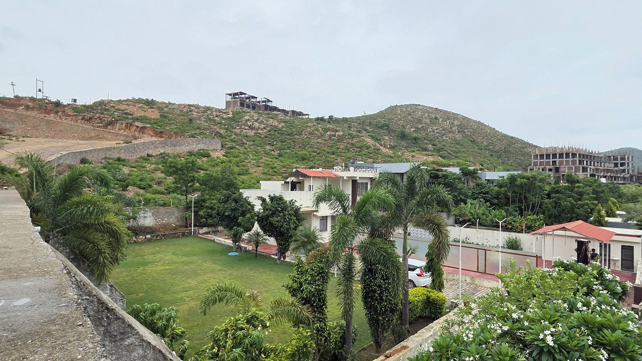 Photo of Outdoor in Eklingji