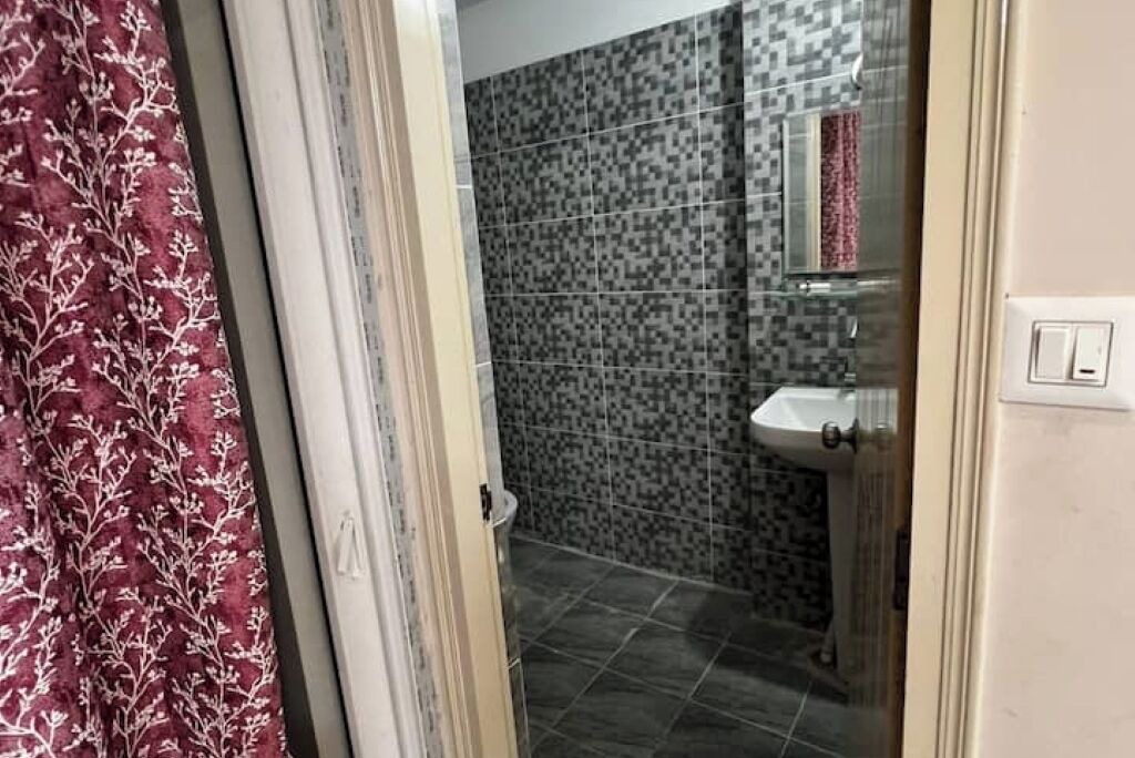 Photo of Bathroom in Begumpet