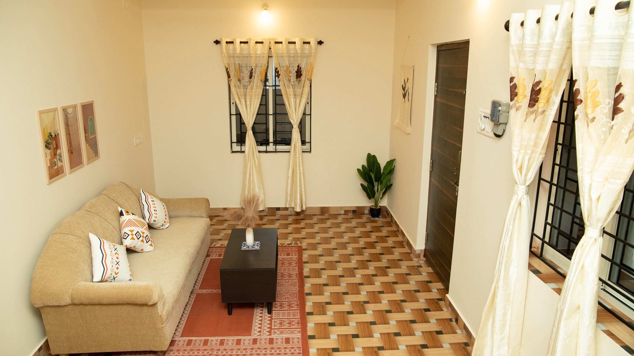 Photo of Livingroom in Pernem
