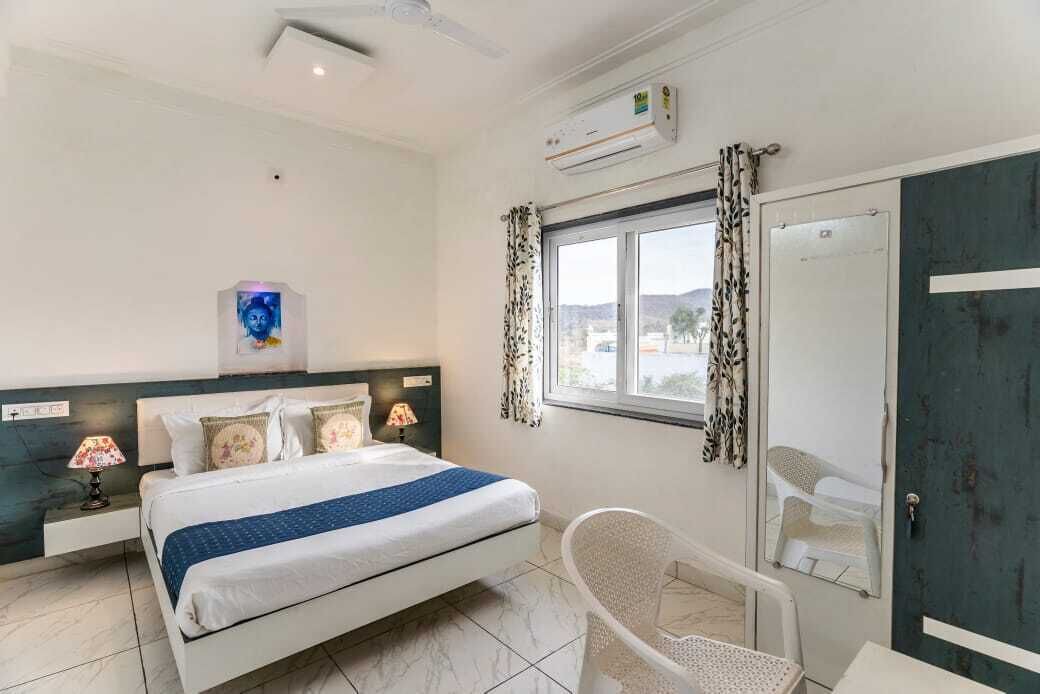 Photo of Bedroom in Gogunda