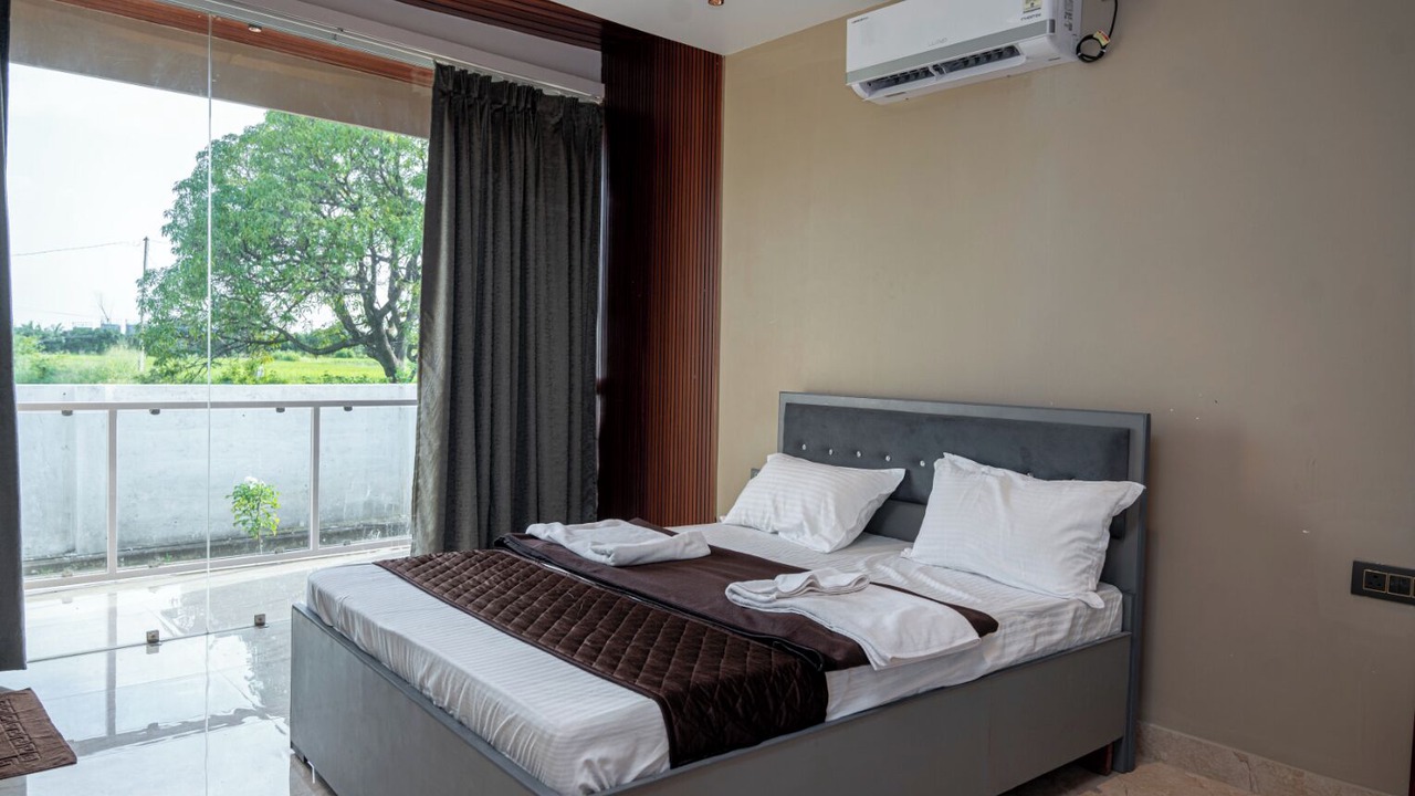 Photo of Bedroom in Shamshabad