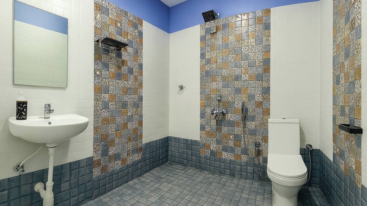 Photo of Bathroom in Aldona