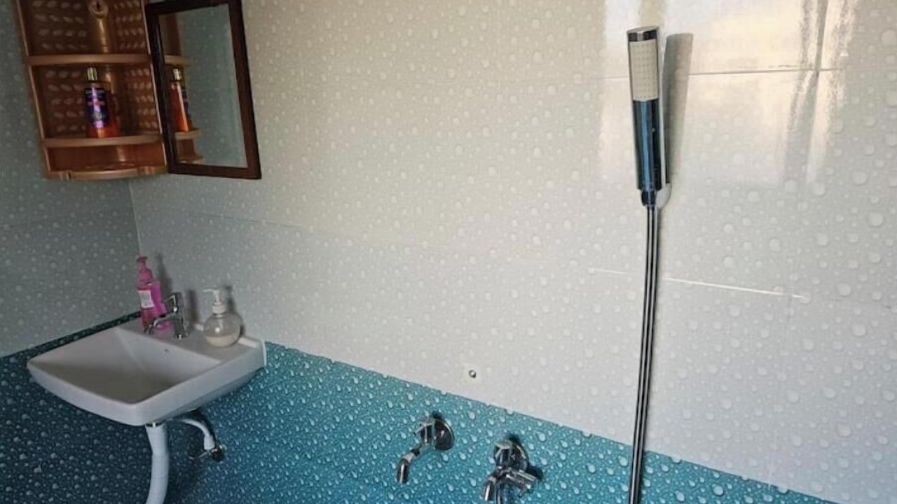 Photo of Bathroom in Yelahanka