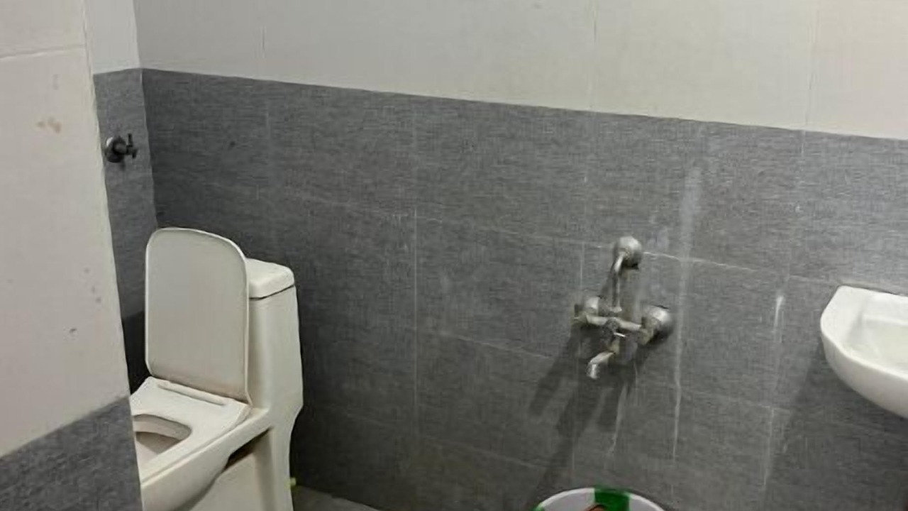 Photo of Bathroom in Jayamkondan