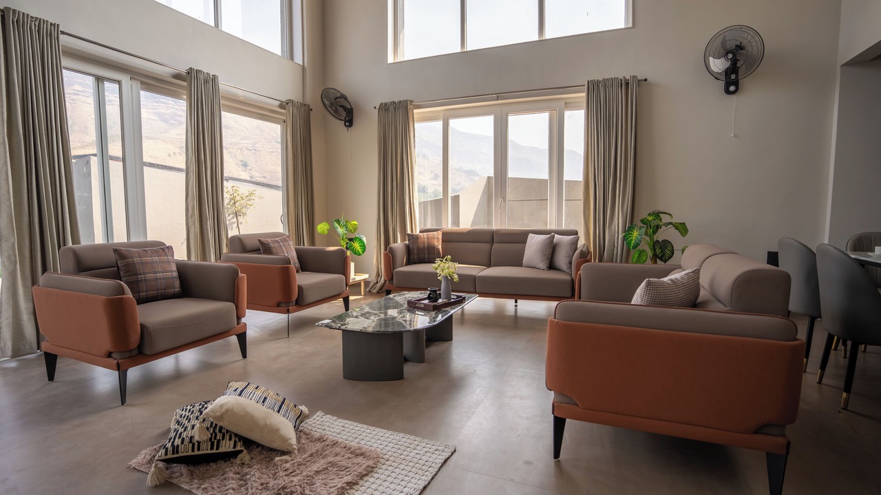 Photo of Livingroom in Igatpuri