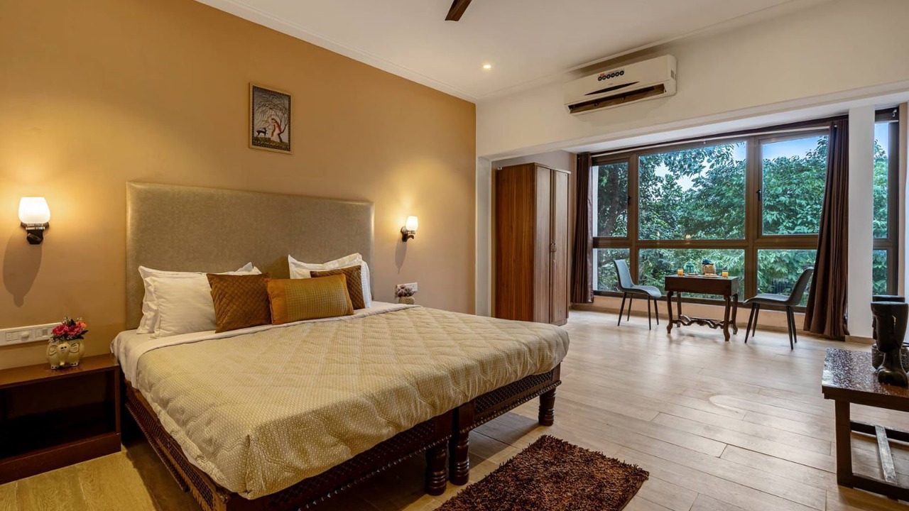 Photo of Bedroom in Mahabaleshwar