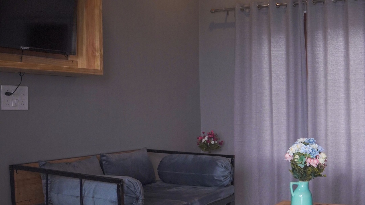 Photo of Livingroom in Tehri