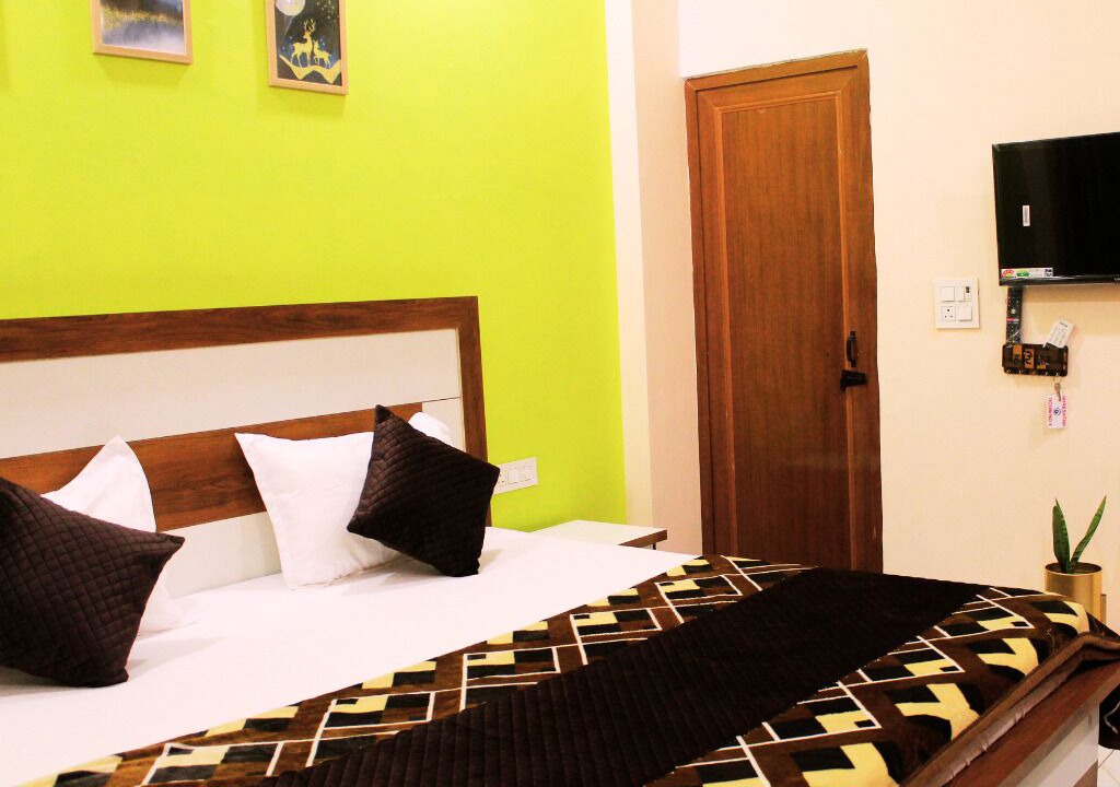 Photo of Bedroom in Mayapur