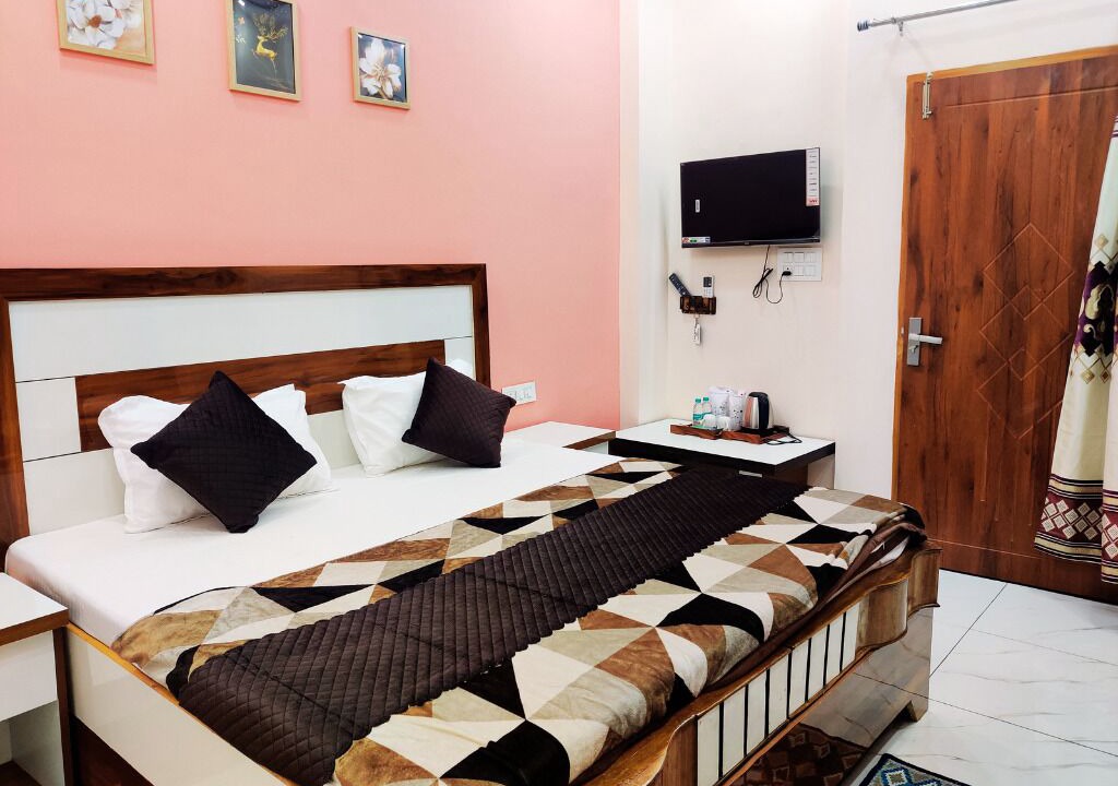 Photo of Bedroom in Mayapur