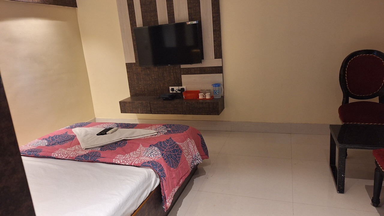 Photo of Bedroom in Kalighat