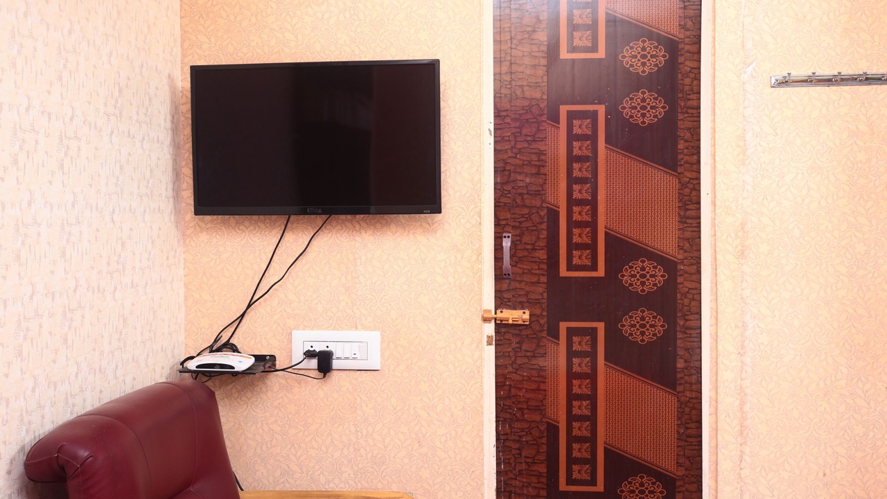 Photo of Bedroom in Tivarekar Wadi