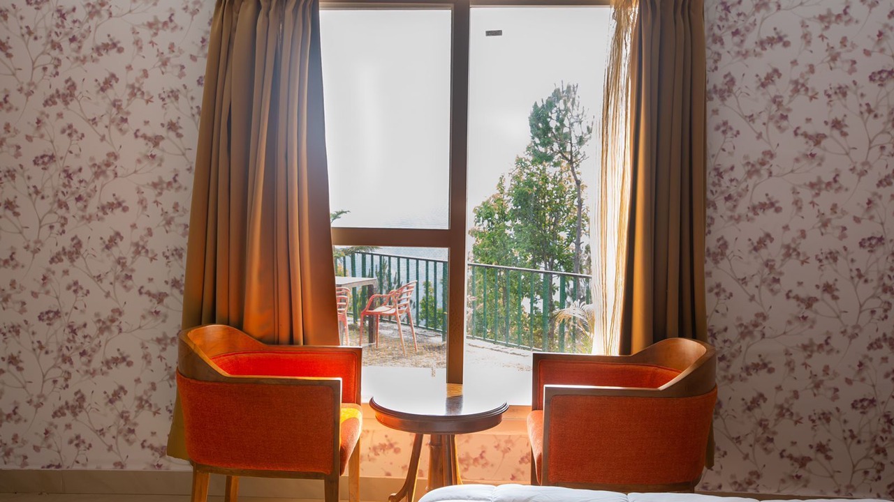 Photo of Bedroom in Lansdowne