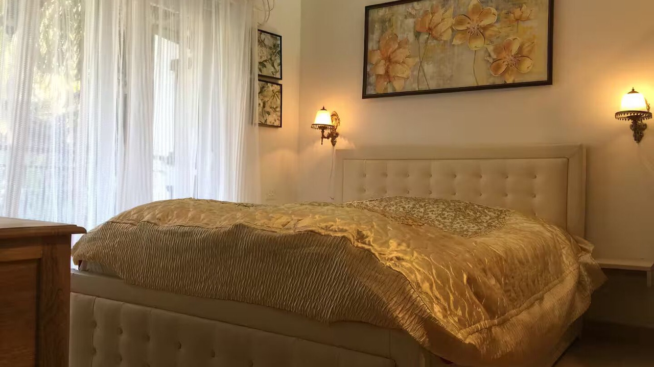 Photo of Bedroom in Kudal