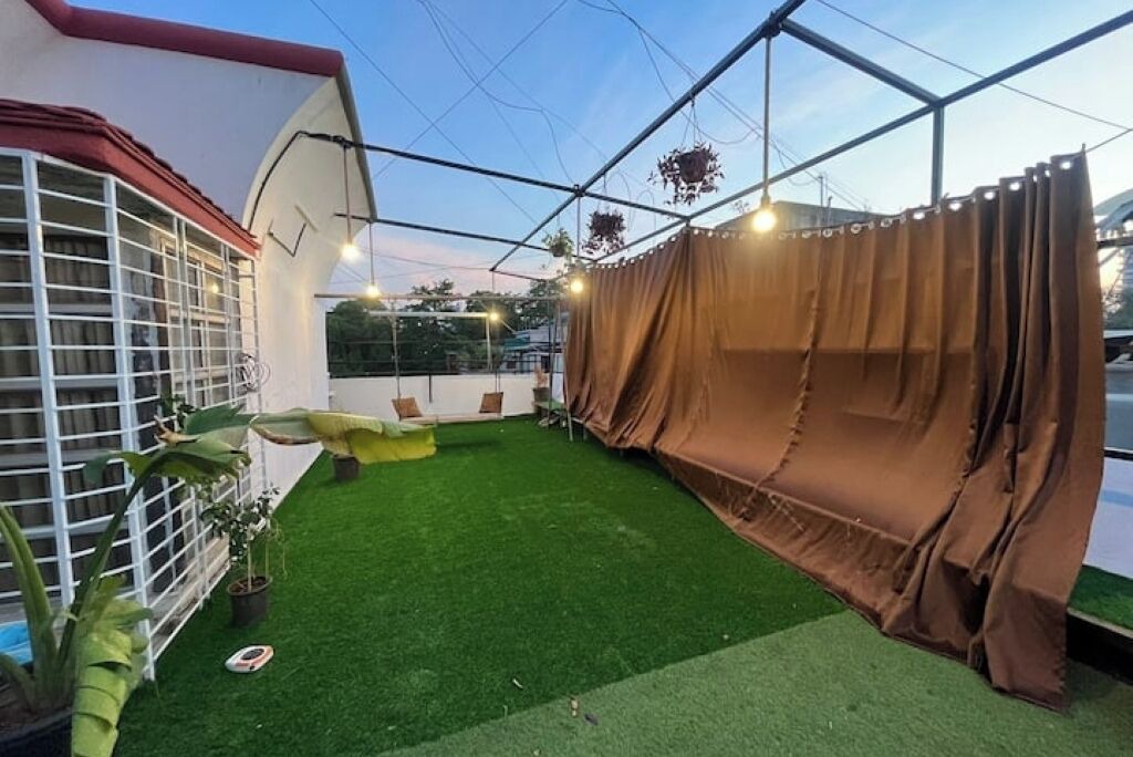 Photo of Outdoor in Meera Nagar