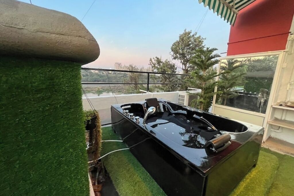 Photo of Outdoor in Meera Nagar