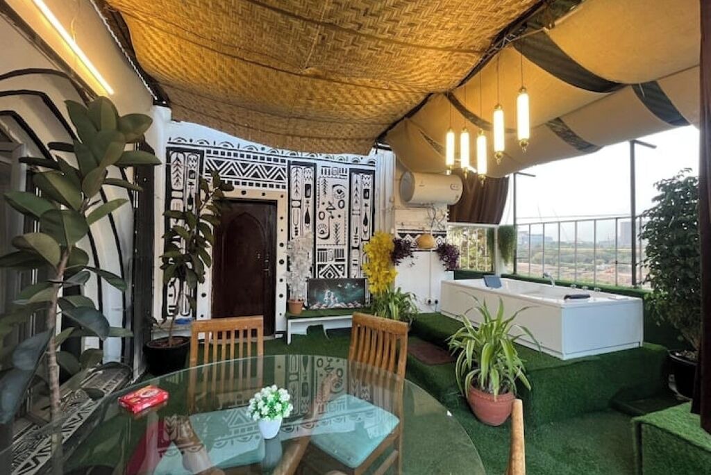Photo of Outdoor in Meera Nagar
