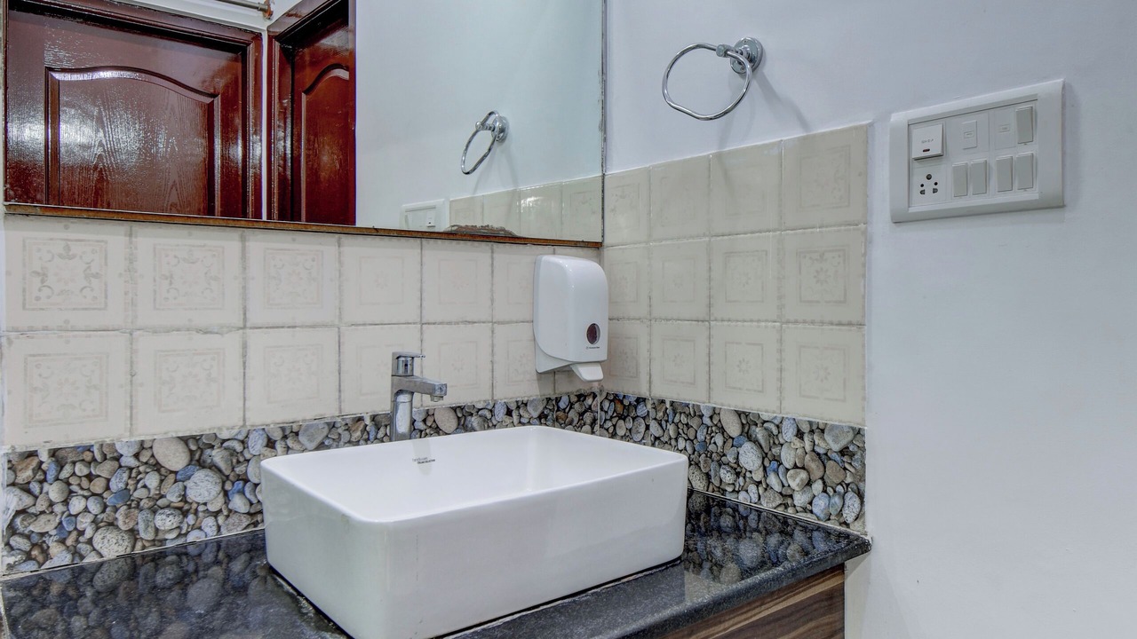 Photo of Bathroom in Rajajinagar