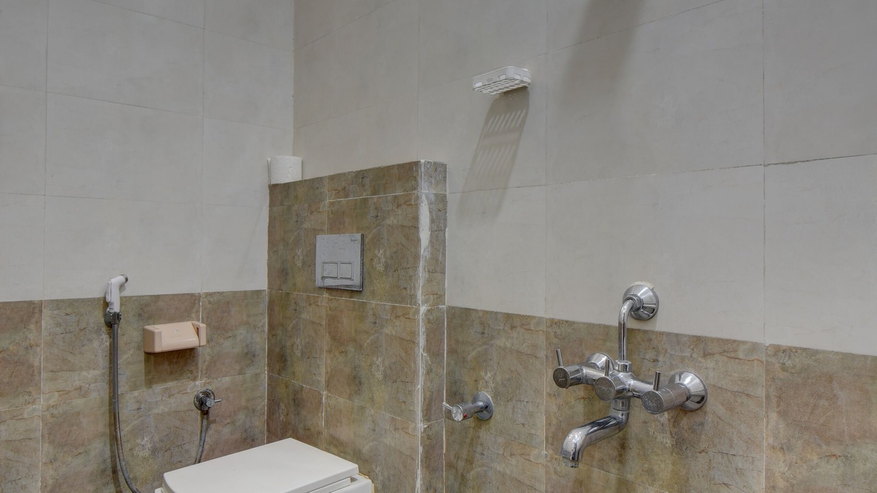 Photo of Bathroom in Rajajinagar
