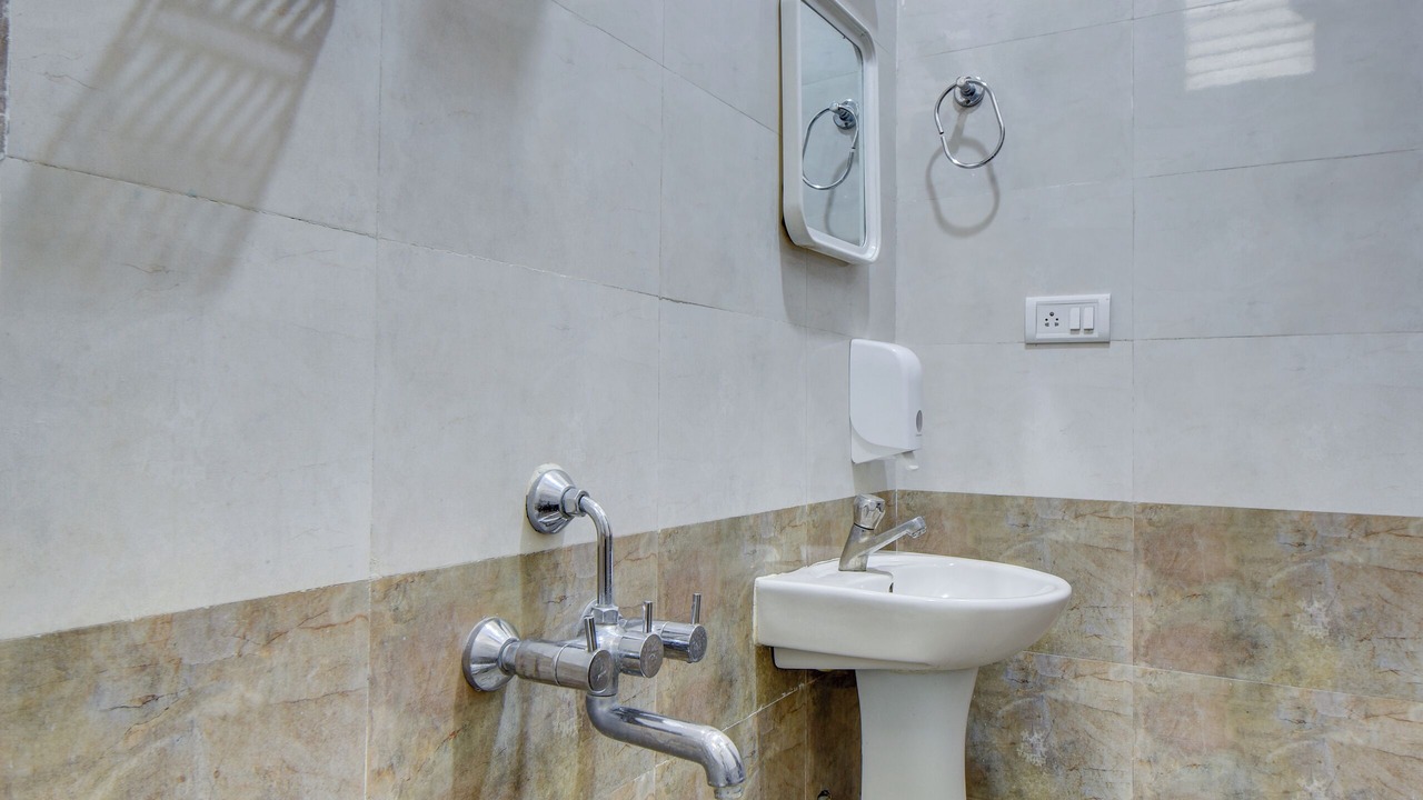 Photo of Bathroom in Rajajinagar