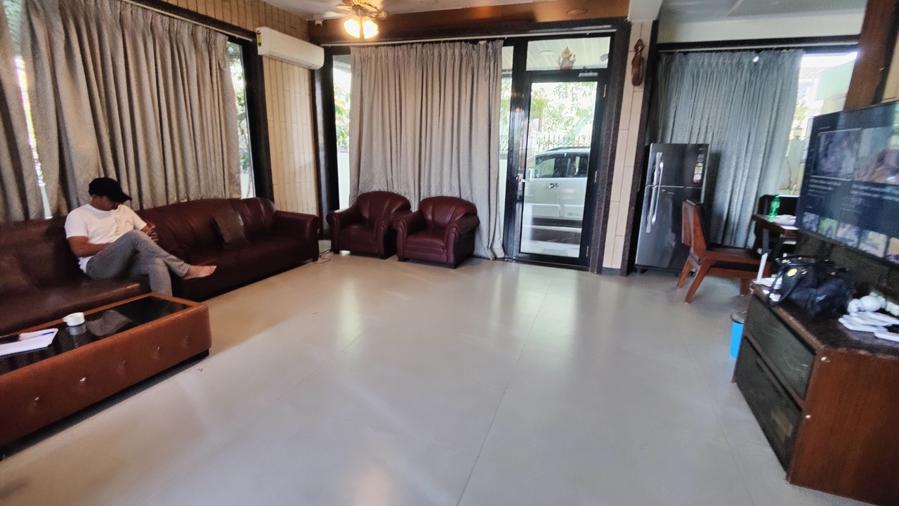 Photo of Livingroom in Parshwapuram