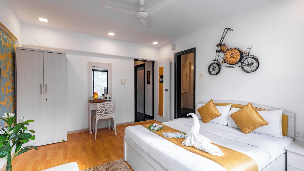 Photo of Bedroom in Borivali East