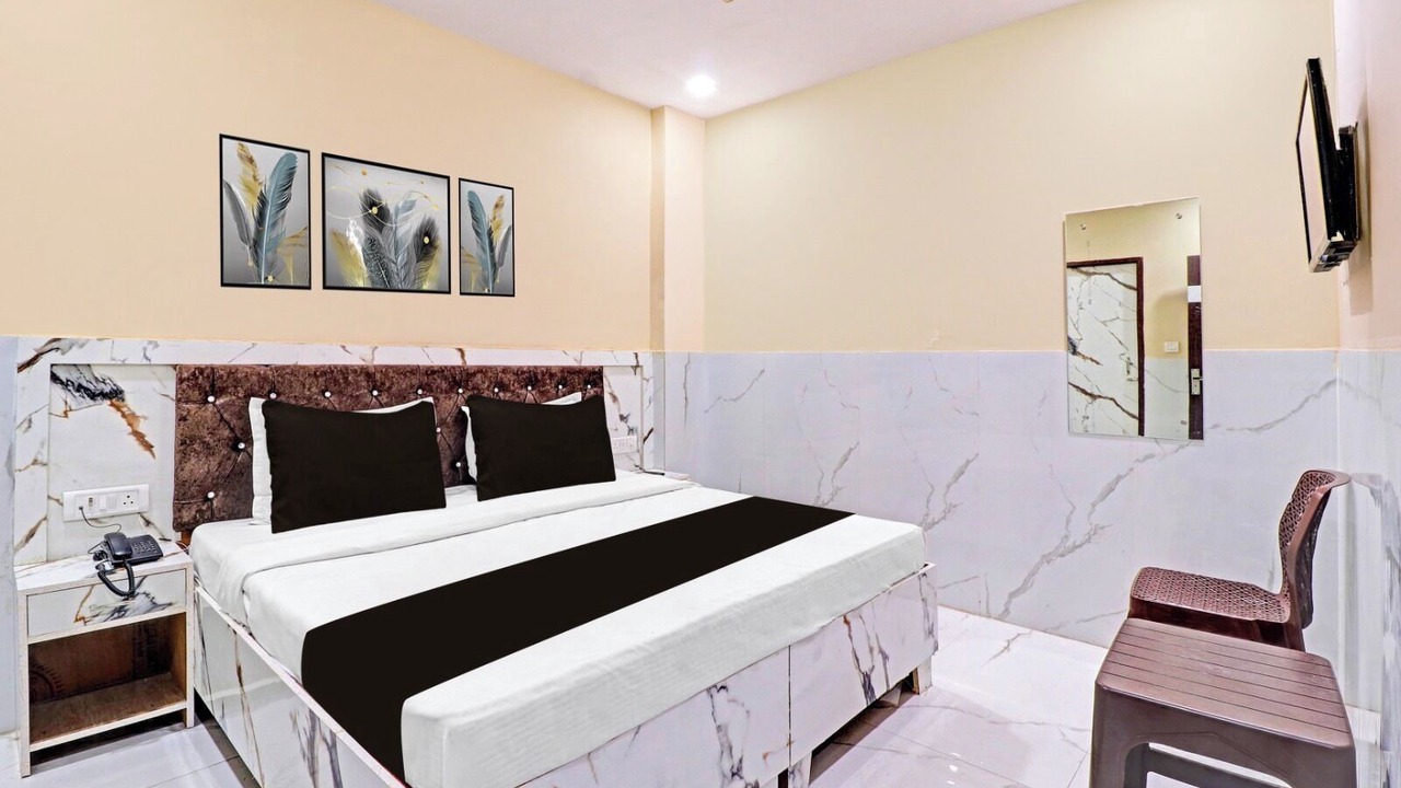 Photo of Bedroom in Haridwar