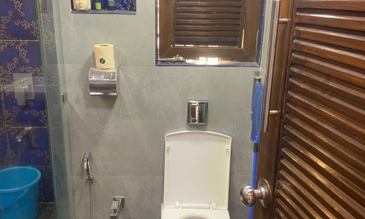 Photo of Bathroom in Versova