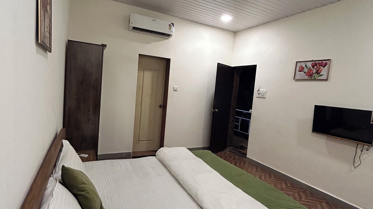 Photo of Bedroom in Chondhi