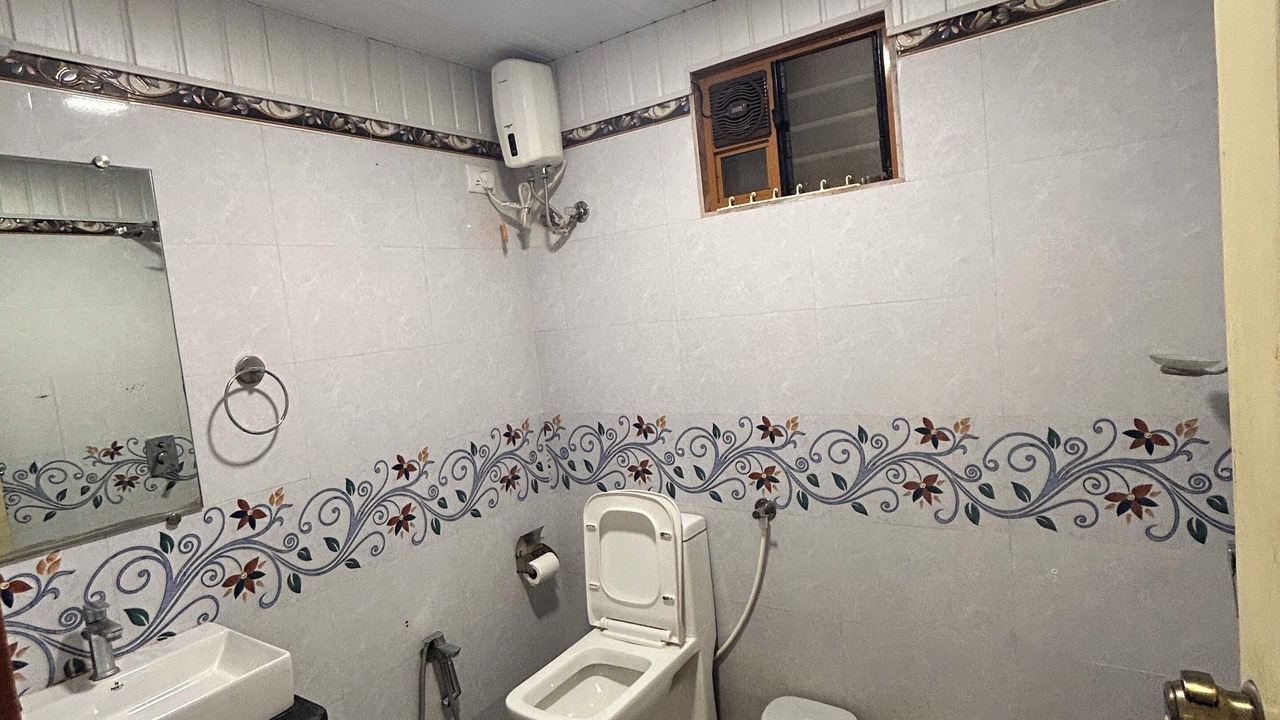 Photo of Bathroom in Chondhi