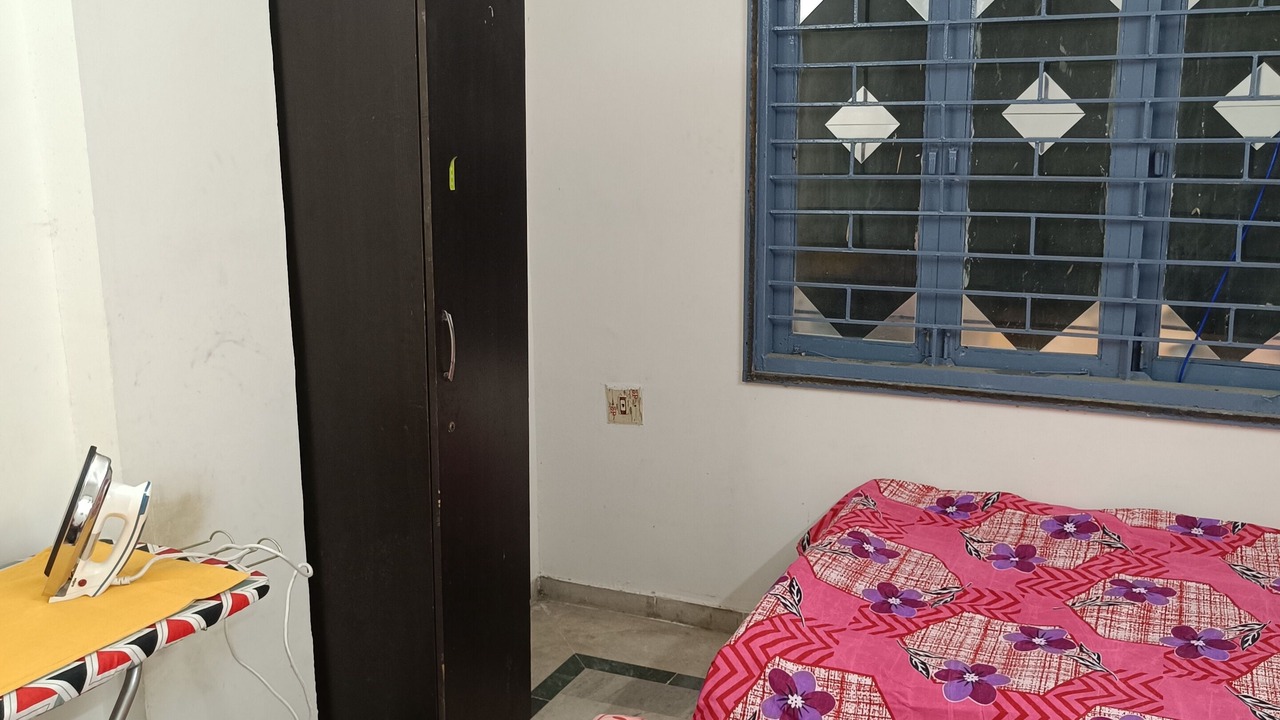 Photo of Bedroom in Sabarmati