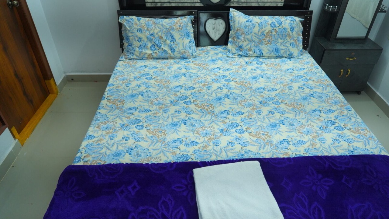 Photo of Bedroom in Palakollu