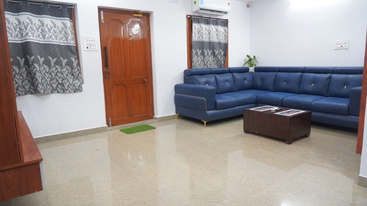 Photo of Livingroom in Palakollu