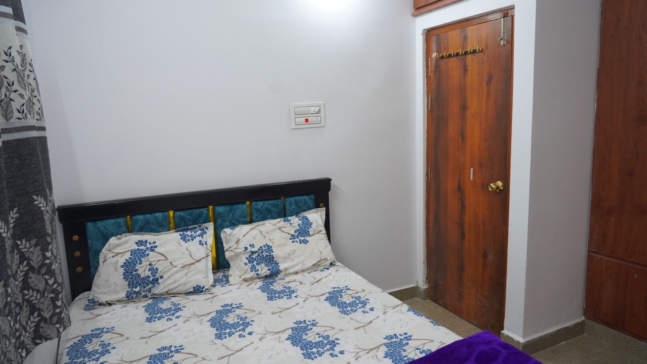 Photo of Bedroom in Palakollu