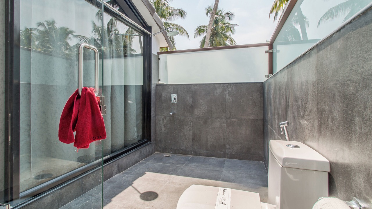 Photo of Bathroom in Calangute
